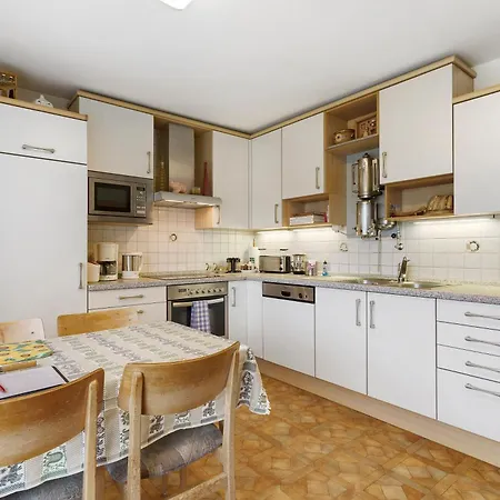 Guest house Gaestehaus Gerda 4*